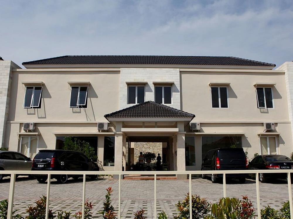 Roemah Moesi Hotel Medan Exterior photo